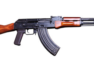 AK47 vs M4